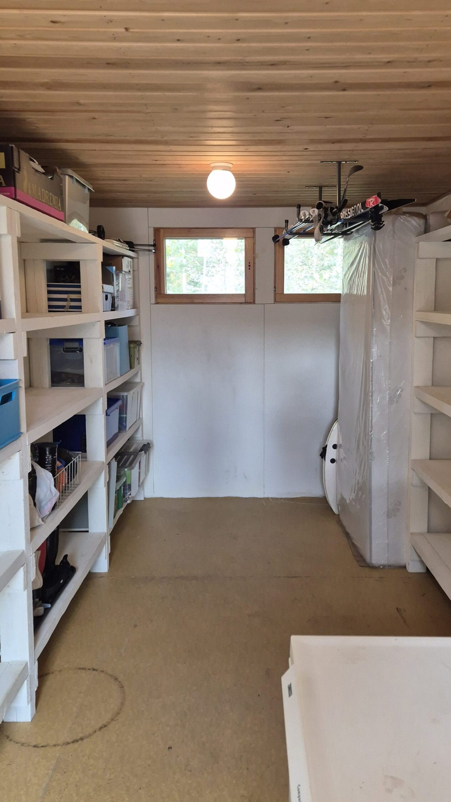 Ammattijärjestäjän kanssa järjestetty varasto